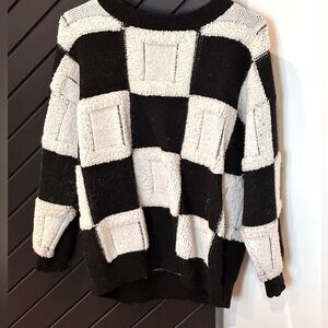 Line and Dot oversized sweater. Perfect for fall. Excellent condition